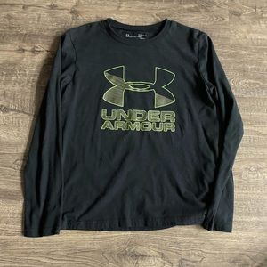 Boys under armour long sleeve shirt